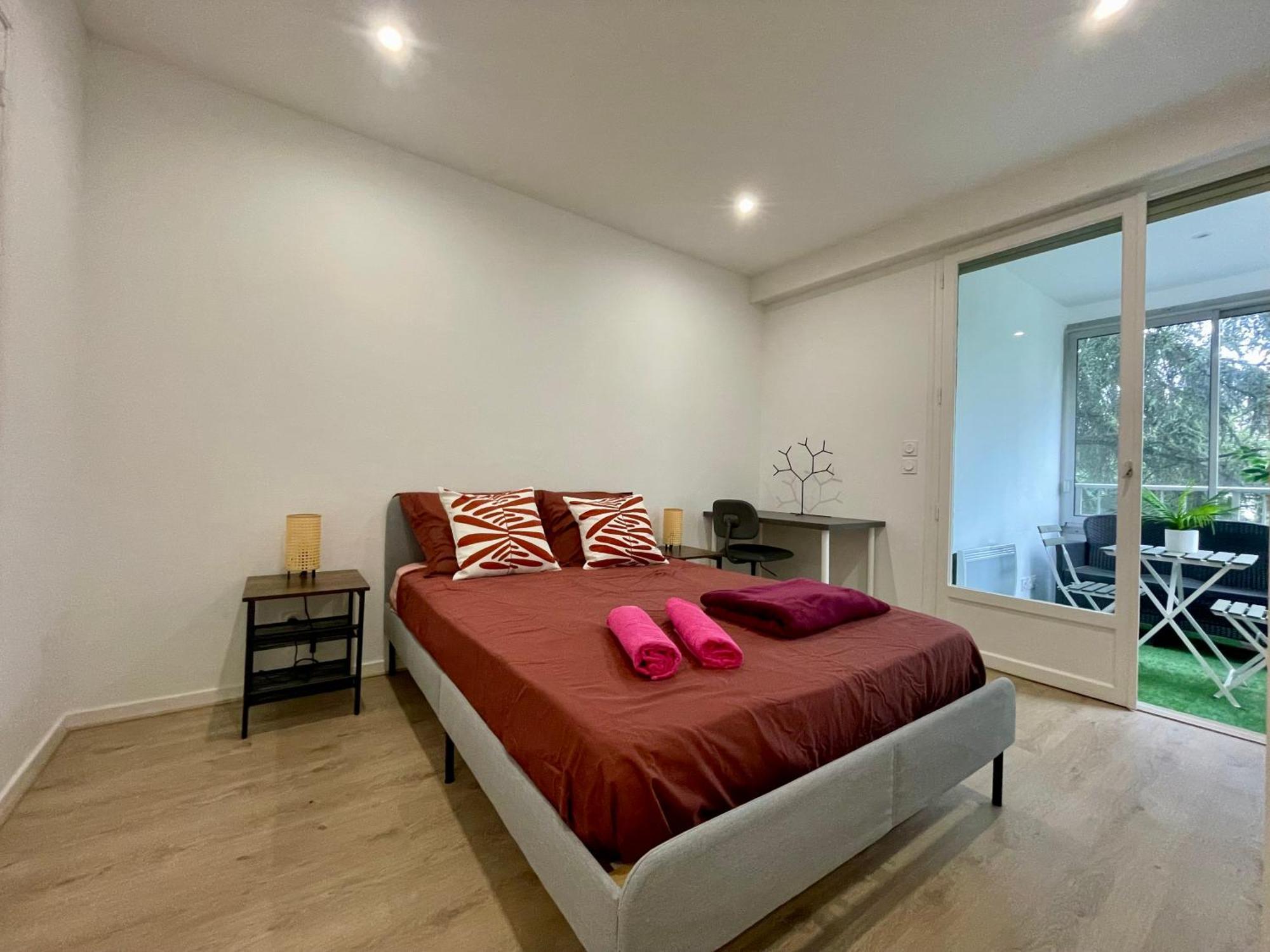 Bngo I Le Spacieux I 3 Chambres, 2 Salles De Bain, Parking Prive Gratuit, 8 Personnes, Vieux Lyon Hypercentre Экстерьер фото